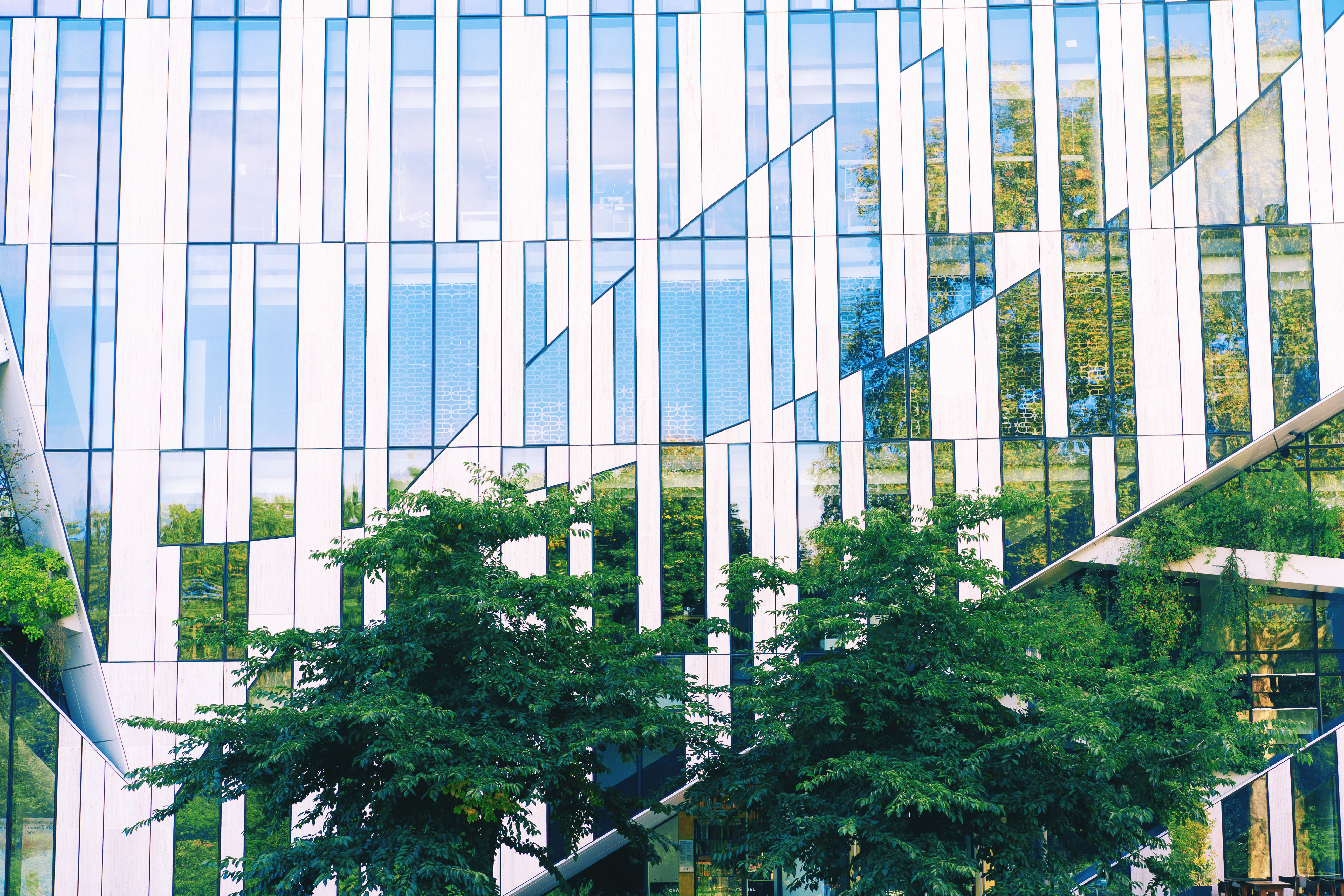 We're located near major tech hubs and leading cloud innovators.