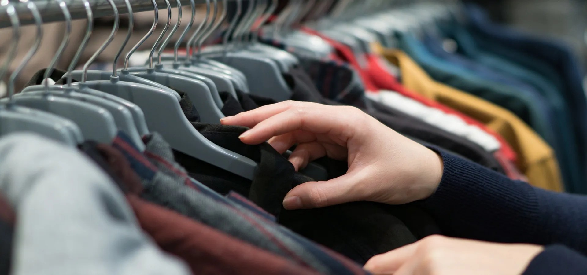 Global fashion leader adopts UiPath-powered automation.